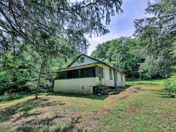 145 Lake Road, Berne, NY 12023