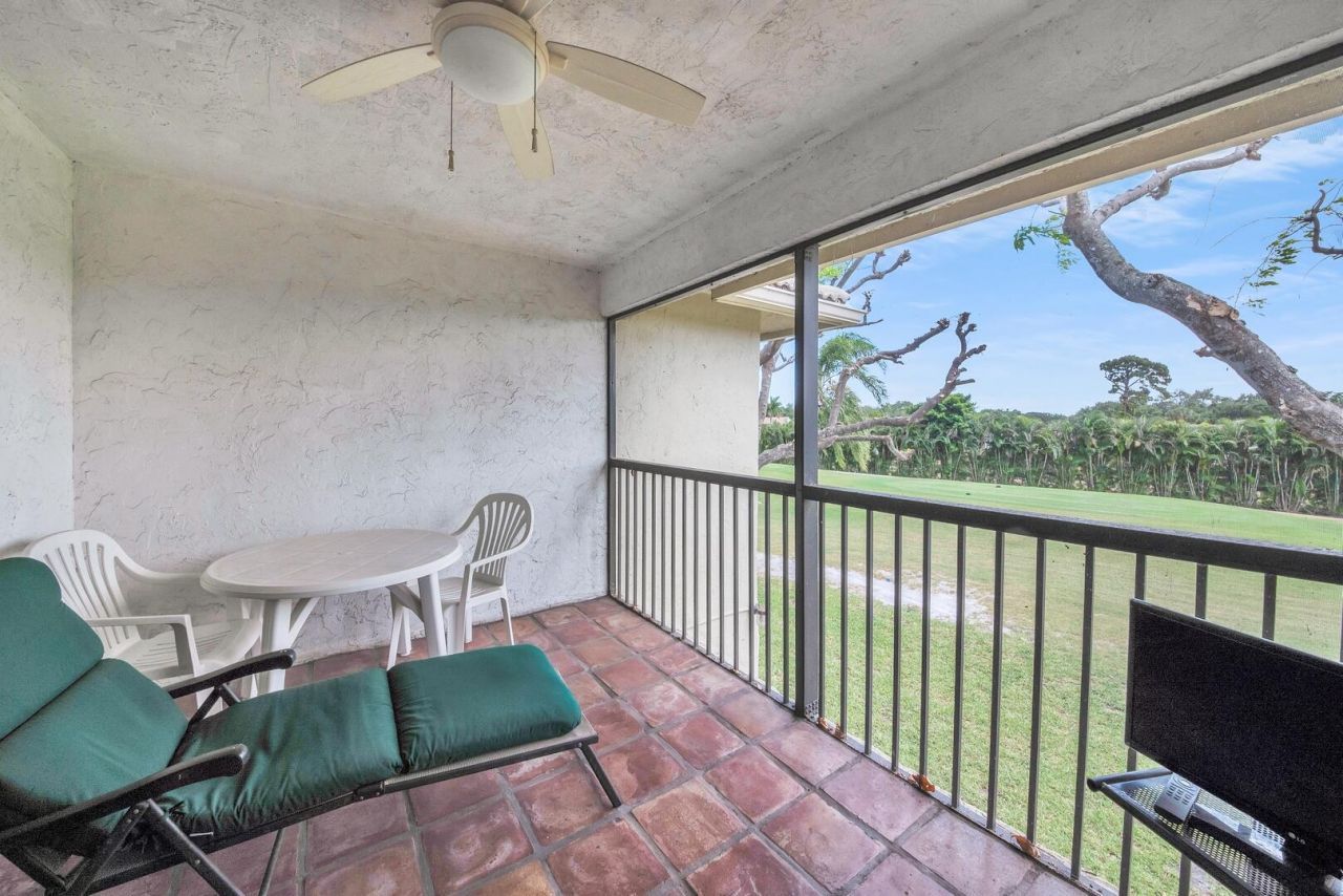 36 Stratford Lane, Unit F, Boynton Beach, FL 33436 Photo
