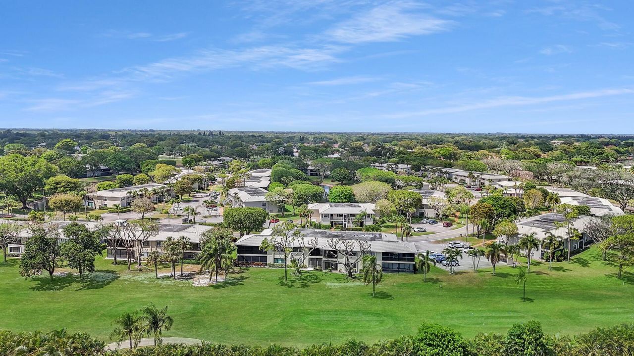 36 Stratford Lane, Unit F, Boynton Beach, FL 33436 Photo
