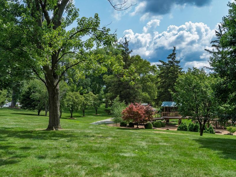 1620 E Broad Street, Unit 1106, Columbus, OH 43203 Photo 3