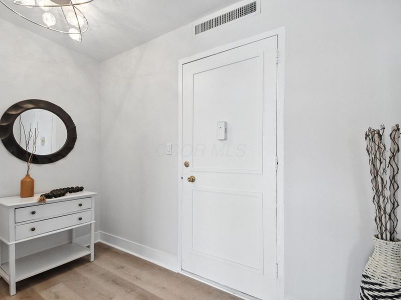 1620 E Broad Street, Unit 1106, Columbus, OH 43203 Photo 4