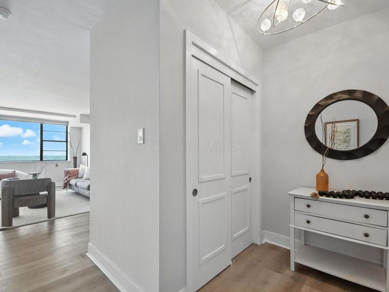 1620 E Broad Street, Unit 1106, Columbus, OH 43203 Photo 5