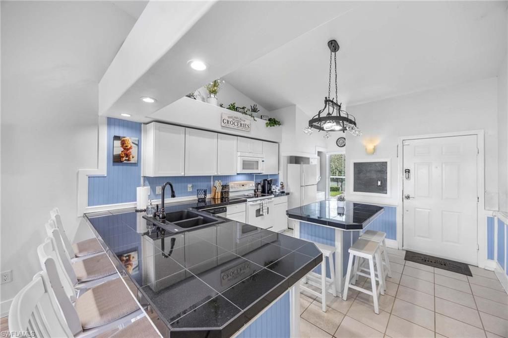 7980 Mahogany Run Ln, Unit 123, Naples, FL 34113 Photo