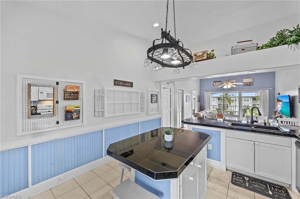 7980 Mahogany Run Ln, Unit 123, Naples, FL 34113 Photo