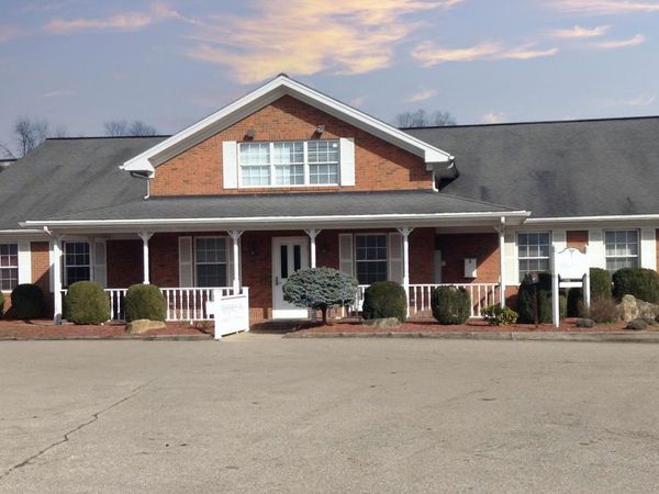 4 Chateau Lane, Barboursville, WV 25504