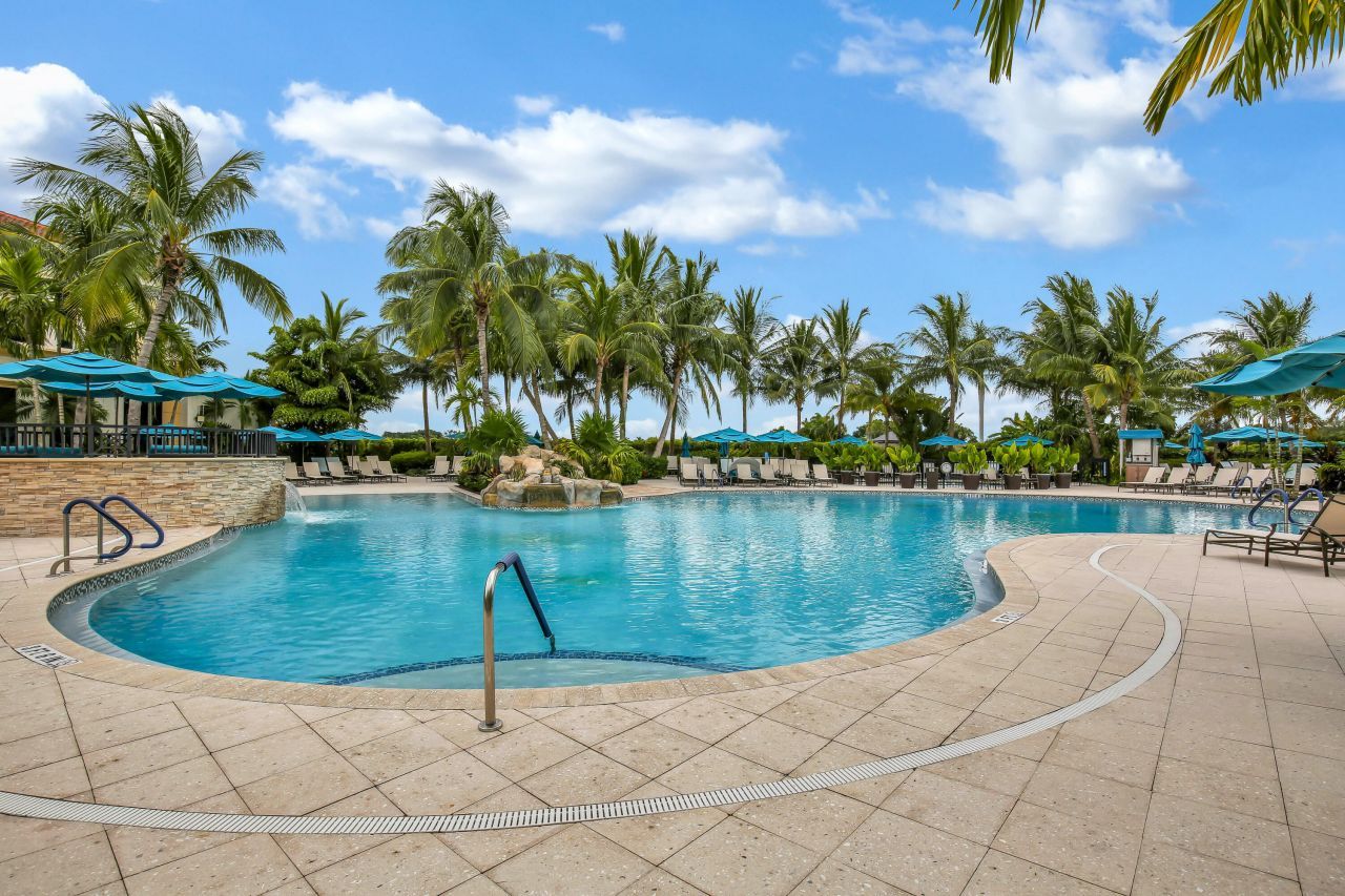 10680 Grande Boulevard, West Palm Beach, FL 33412 Photo