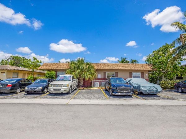 1848 NW 52nd Ave, Lauderhill, FL 33313