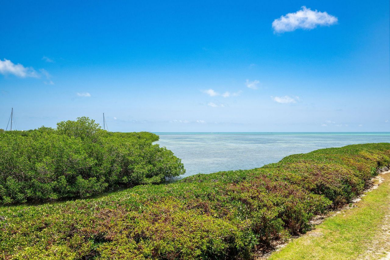 5960 Peninsular Avenue, Unit 101, Stock Island, FL 33040 Photo