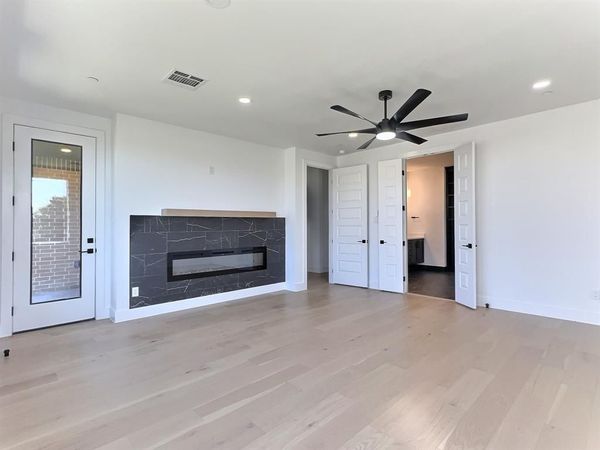 412 Vista Buena Trail, Fort Worth, TX 76111