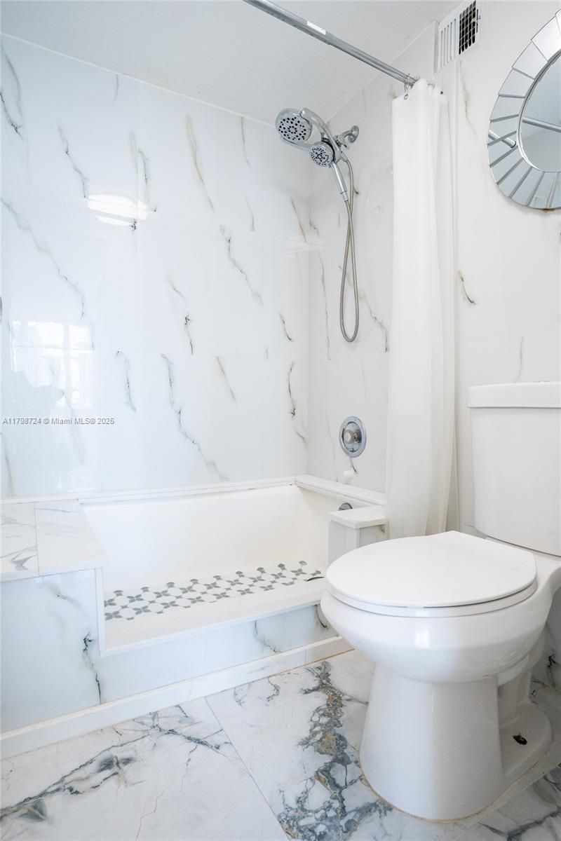 500 Three Islands Blvd, Unit 801, Hallandale Beach, FL 33009 Photo