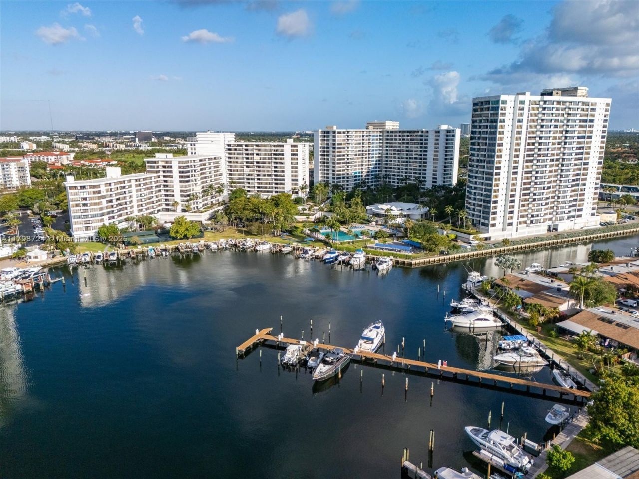 500 Three Islands Blvd, Unit 801, Hallandale Beach, FL 33009 Photo