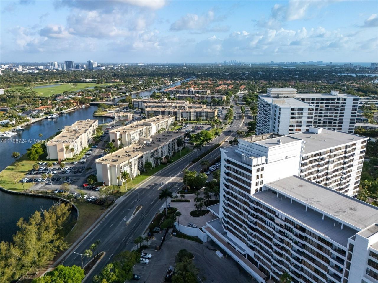 500 Three Islands Blvd, Unit 801, Hallandale Beach, FL 33009 Photo