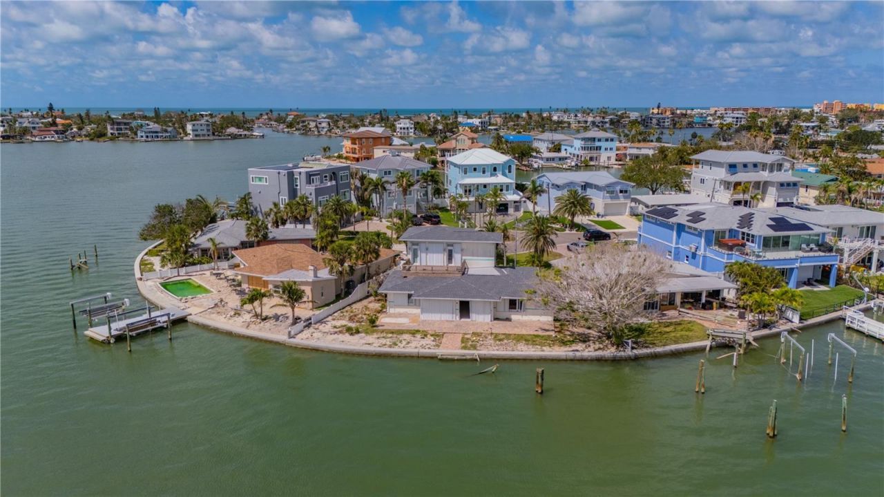 16003 5th Street E, Redington Beach, FL 33708 Photo