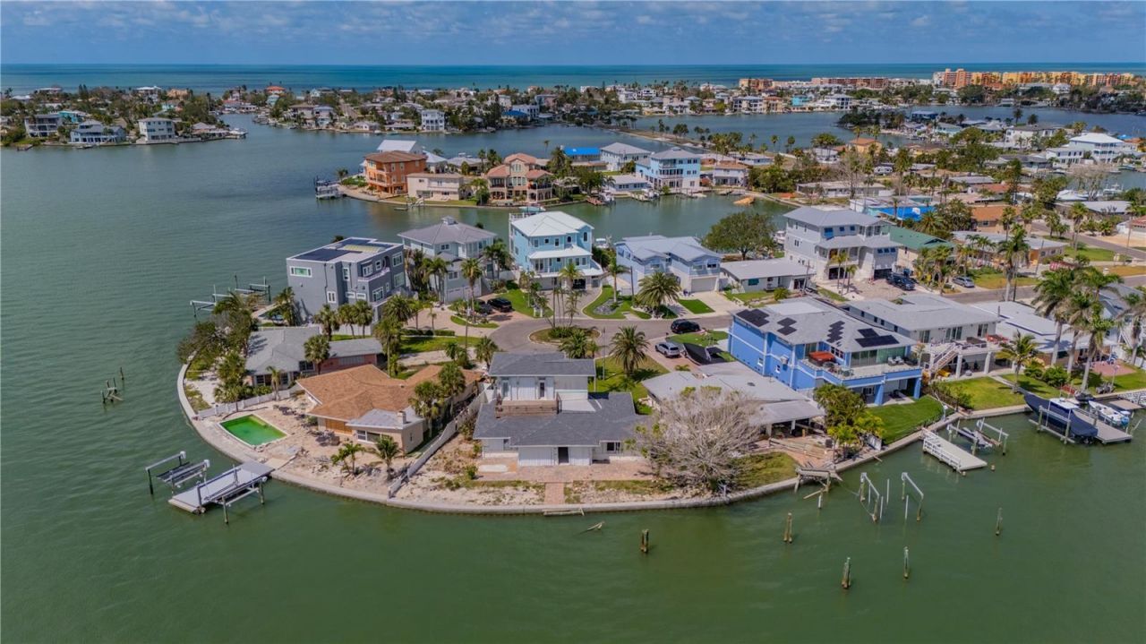 16003 5th Street E, Redington Beach, FL 33708 Photo