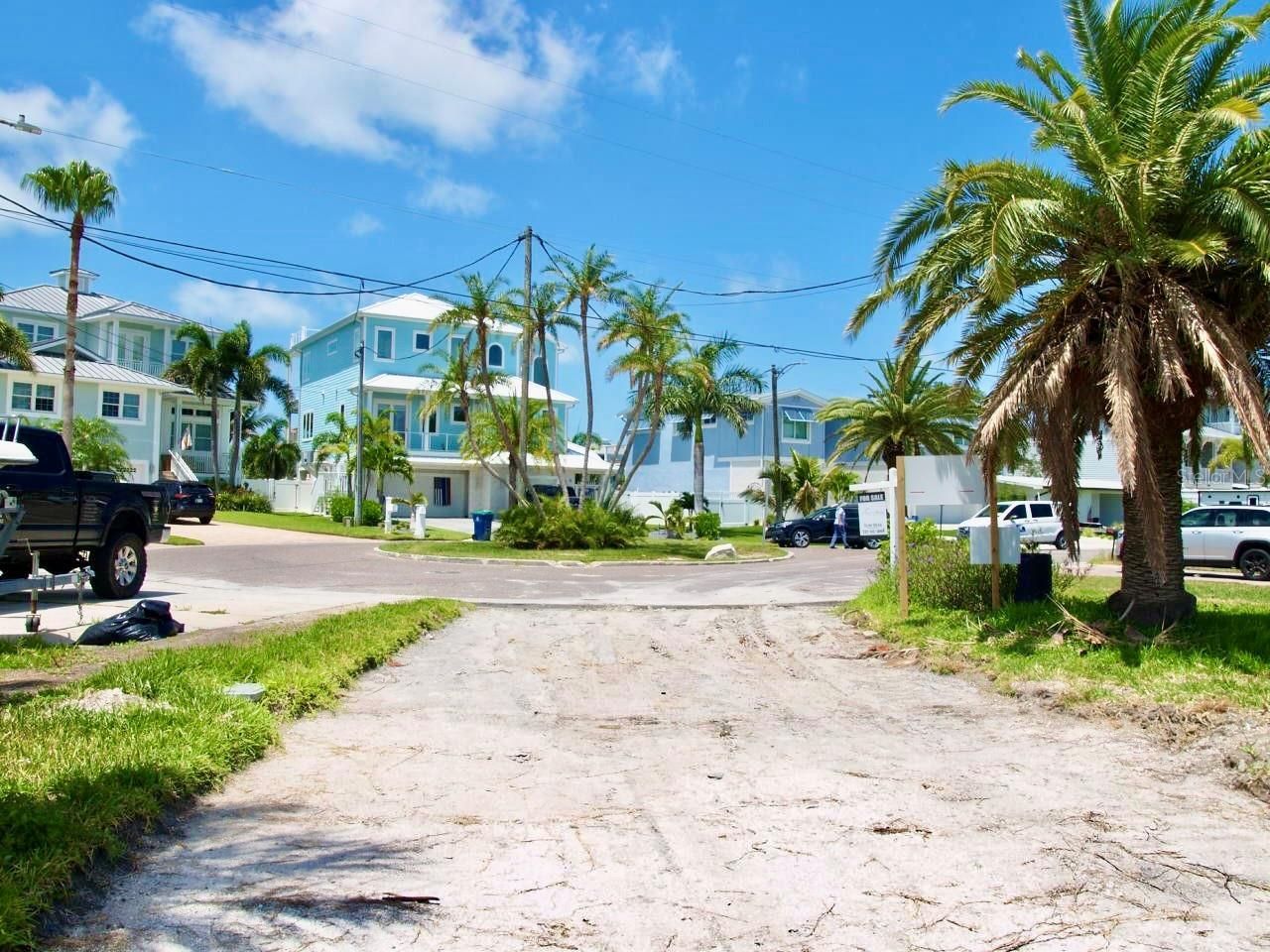 16003 5th Street E, Redington Beach, FL 33708 Photo