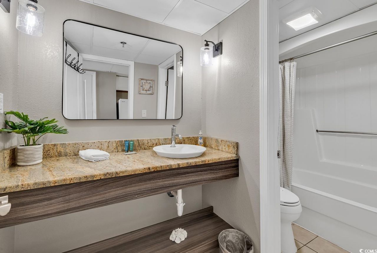 6900 N Ocean Blvd. Photo 9