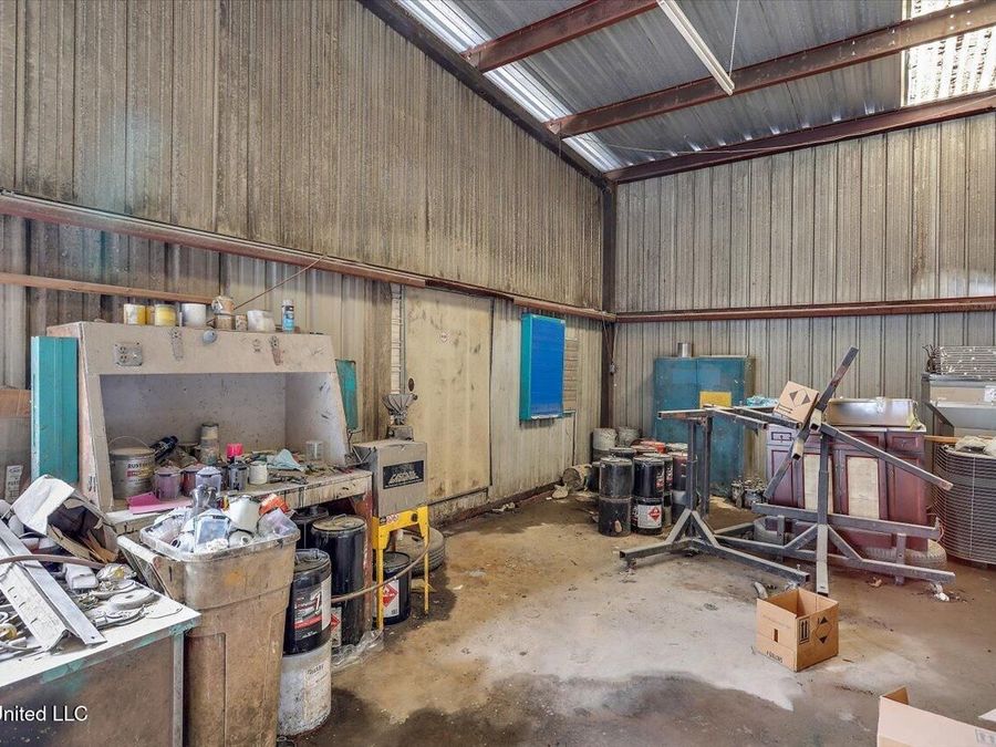 Property Image 38