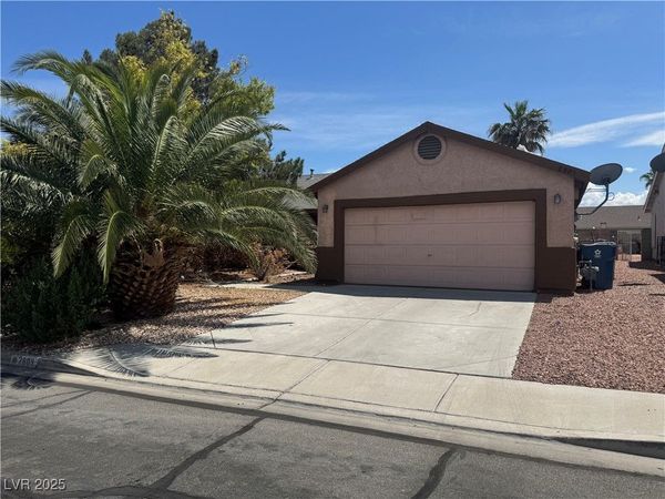 2803 Exulted Valley Avenue, North Las Vegas, NV 89032