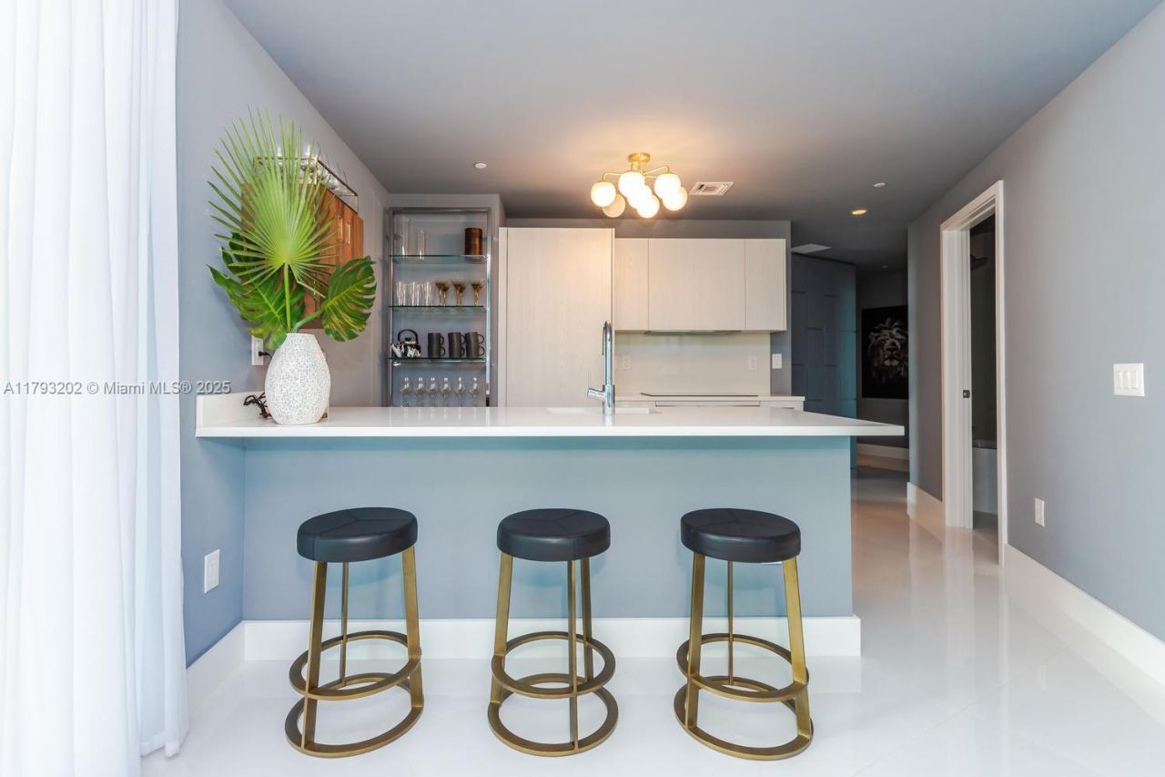 501 NE 31st St, Unit 2906, Miami, FL 33137 Photo