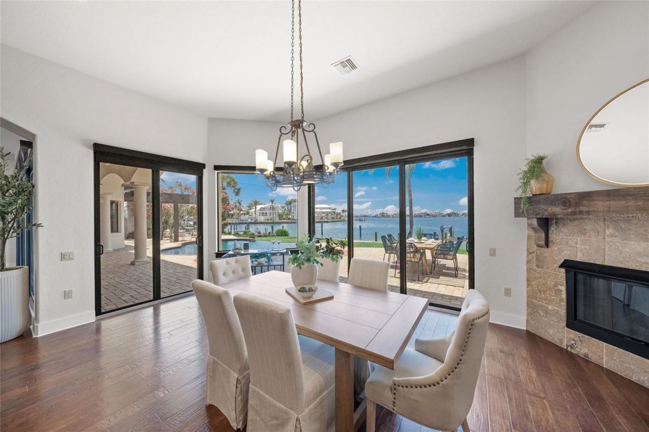 3576 San Remo Terrace, Sarasota, FL 34239 Photo