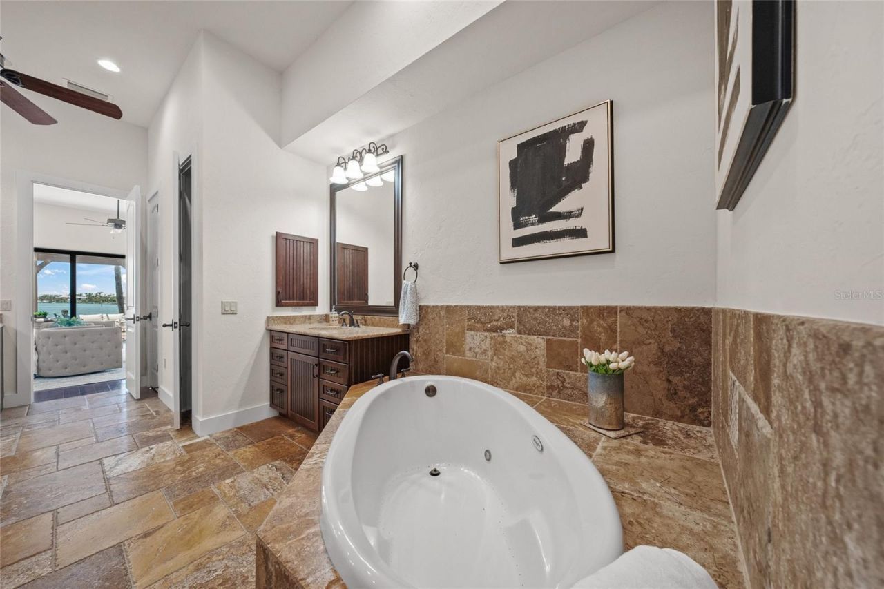 3576 San Remo Terrace, Sarasota, FL 34239 Photo