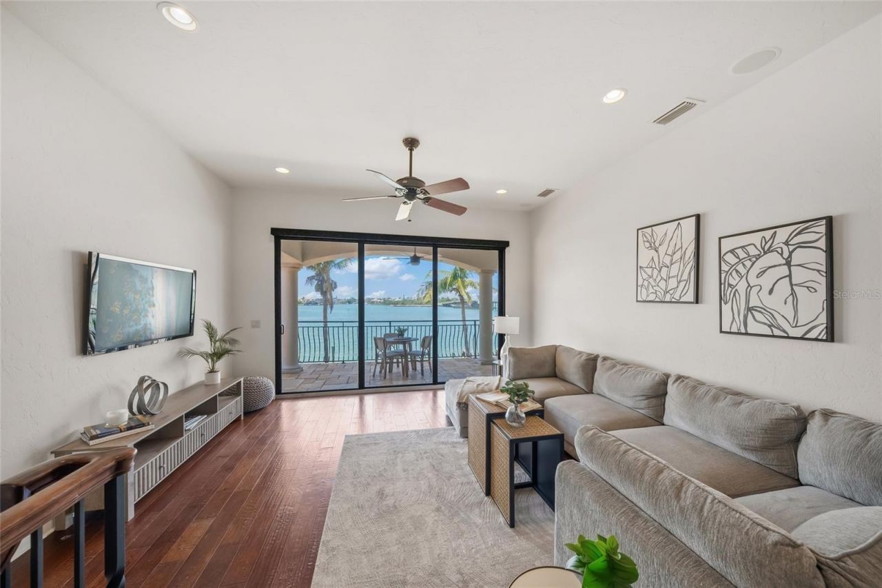 3576 San Remo Terrace, Sarasota, FL 34239 Photo