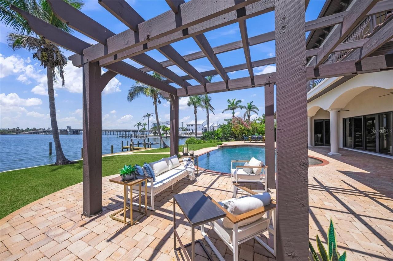 3576 San Remo Terrace, Sarasota, FL 34239 Photo