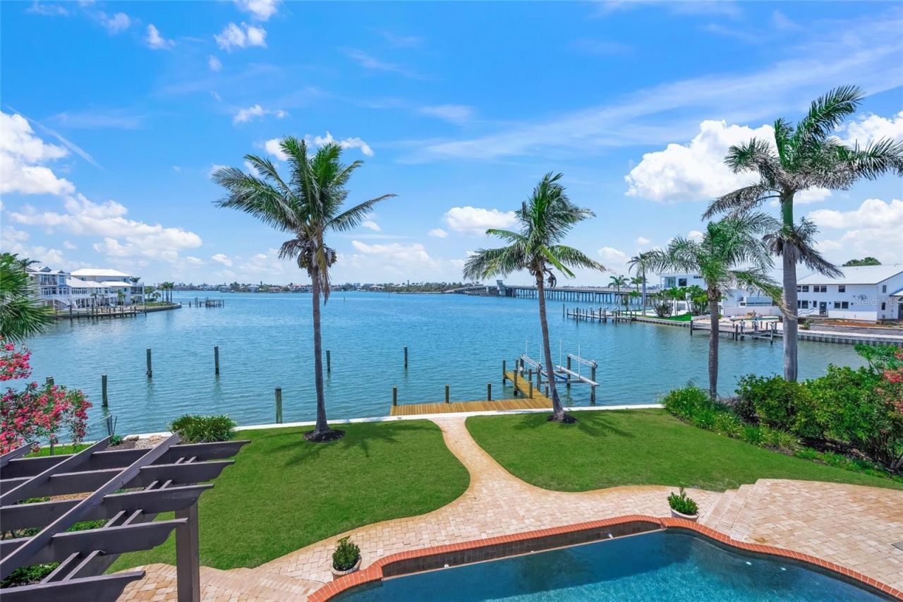 3576 San Remo Terrace, Sarasota, FL 34239 Photo