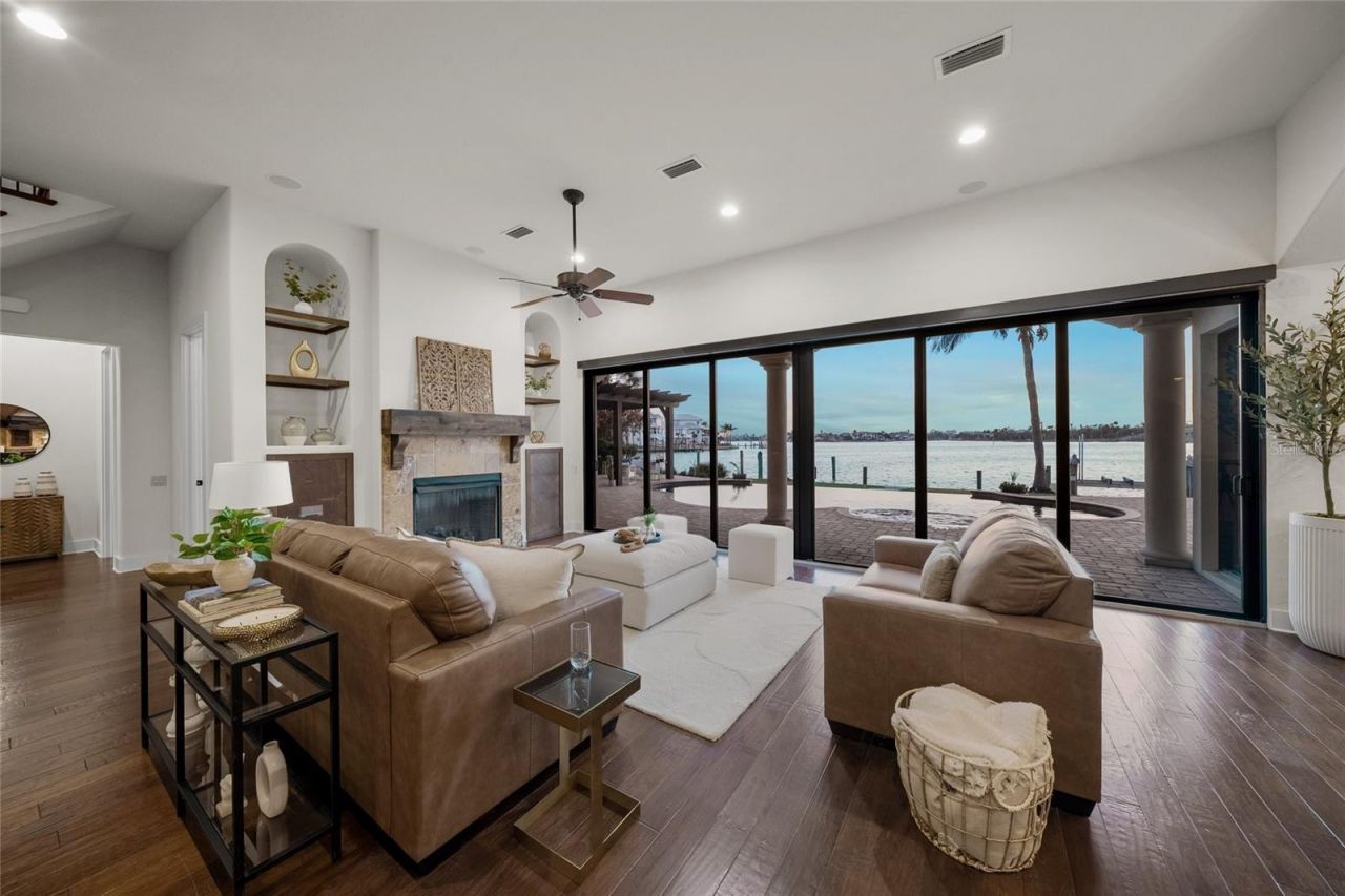 3576 San Remo Terrace, Sarasota, FL 34239 Photo