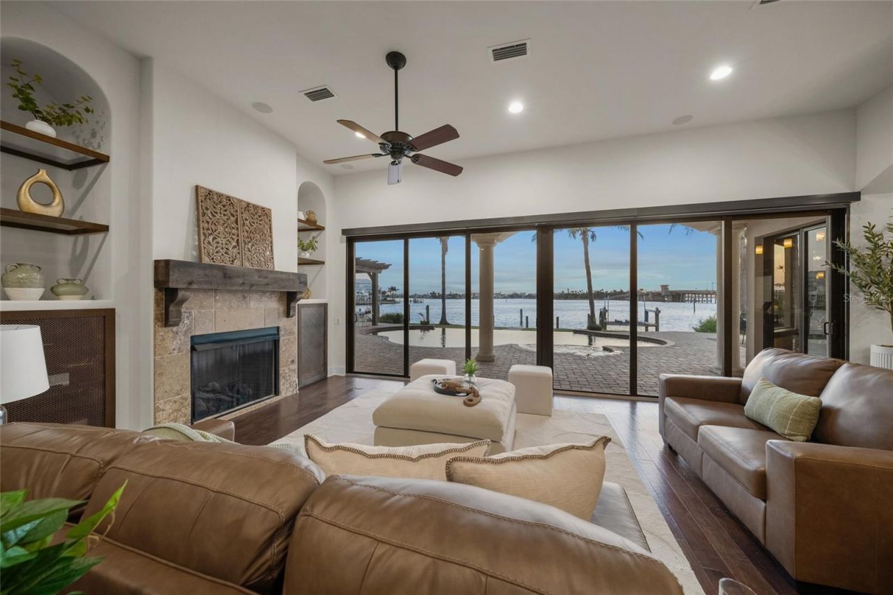 3576 San Remo Terrace, Sarasota, FL 34239 Photo