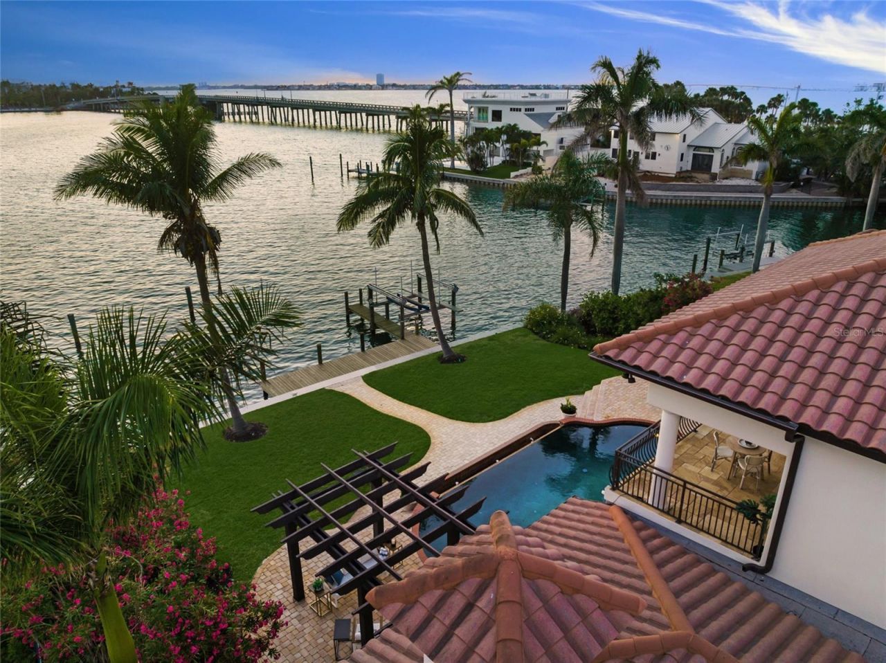 3576 San Remo Terrace, Sarasota, FL 34239 Photo