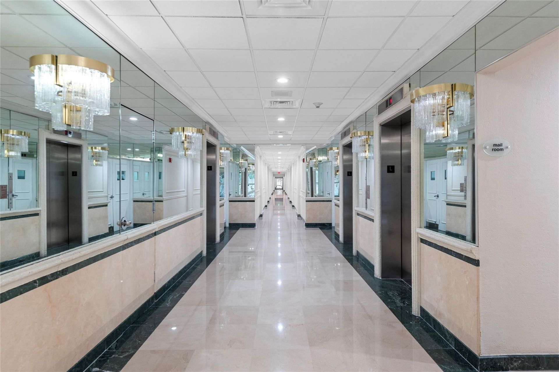 3900 Galt Ocean Drive, Unit 816, Fort Lauderdale, FL 33308 Photo