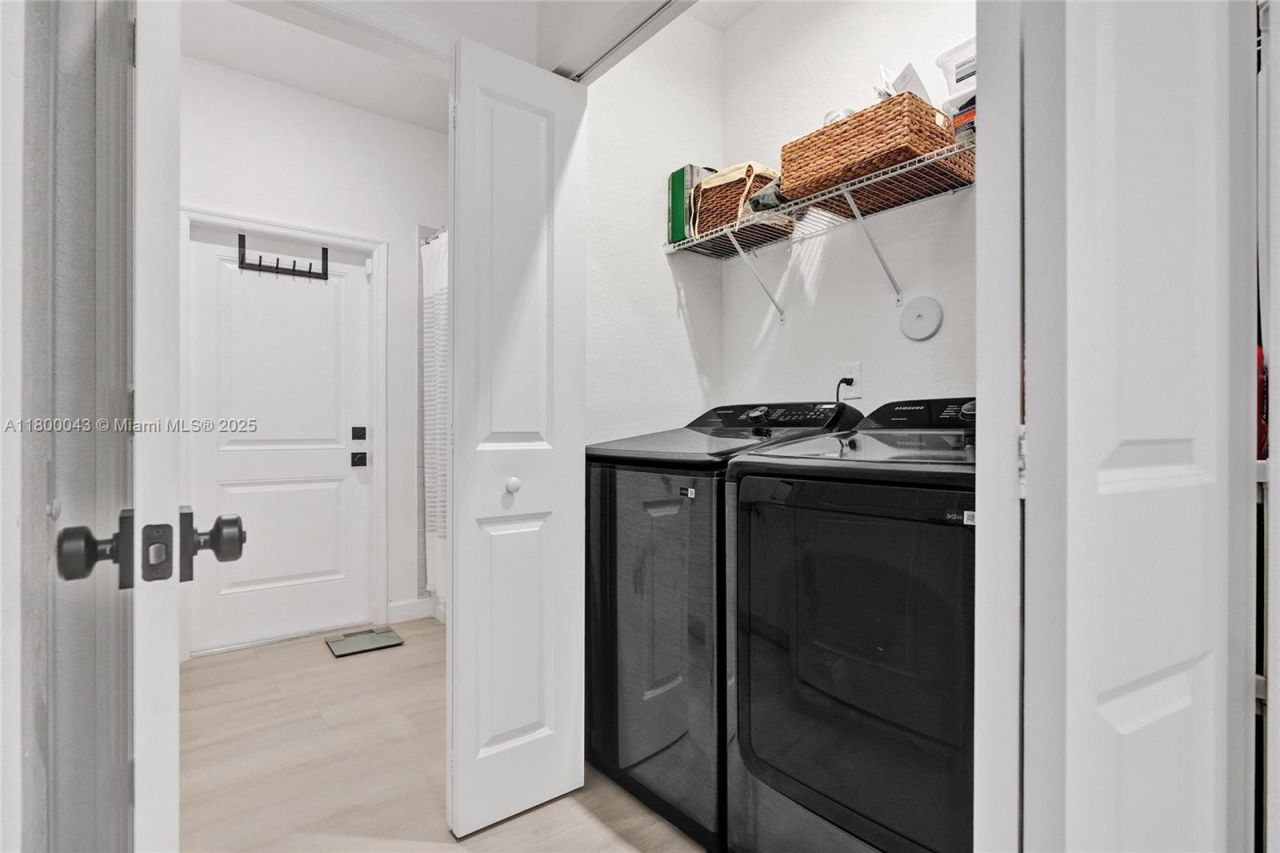 14836 SW 162nd St, Miami, FL 33187 Photo