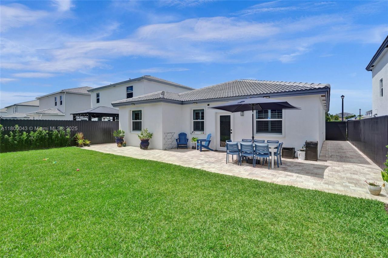 14836 SW 162nd St, Miami, FL 33187 Photo