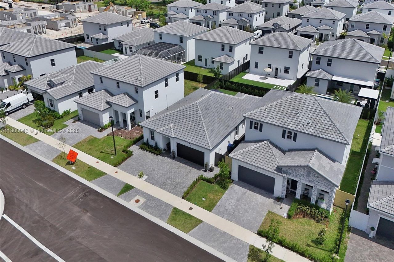 14836 SW 162nd St, Miami, FL 33187 Photo