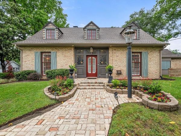 1111 Governors Drive, Corsicana, TX 75110