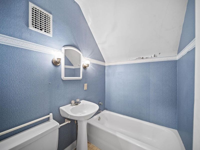 166 W Main Street, Chillicothe, OH 45601 Photo 20