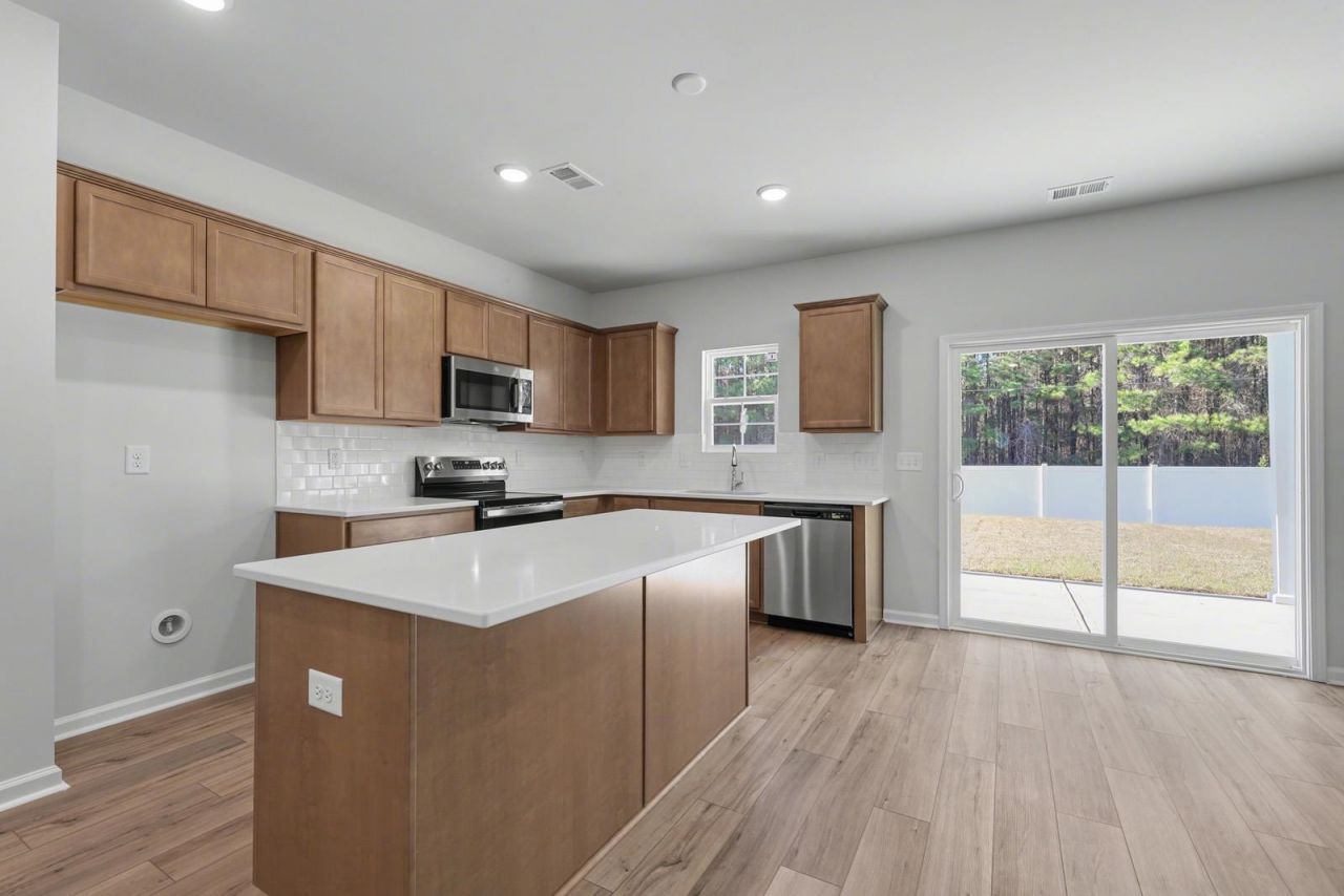 1113 Hainer Place Dr Photo 11