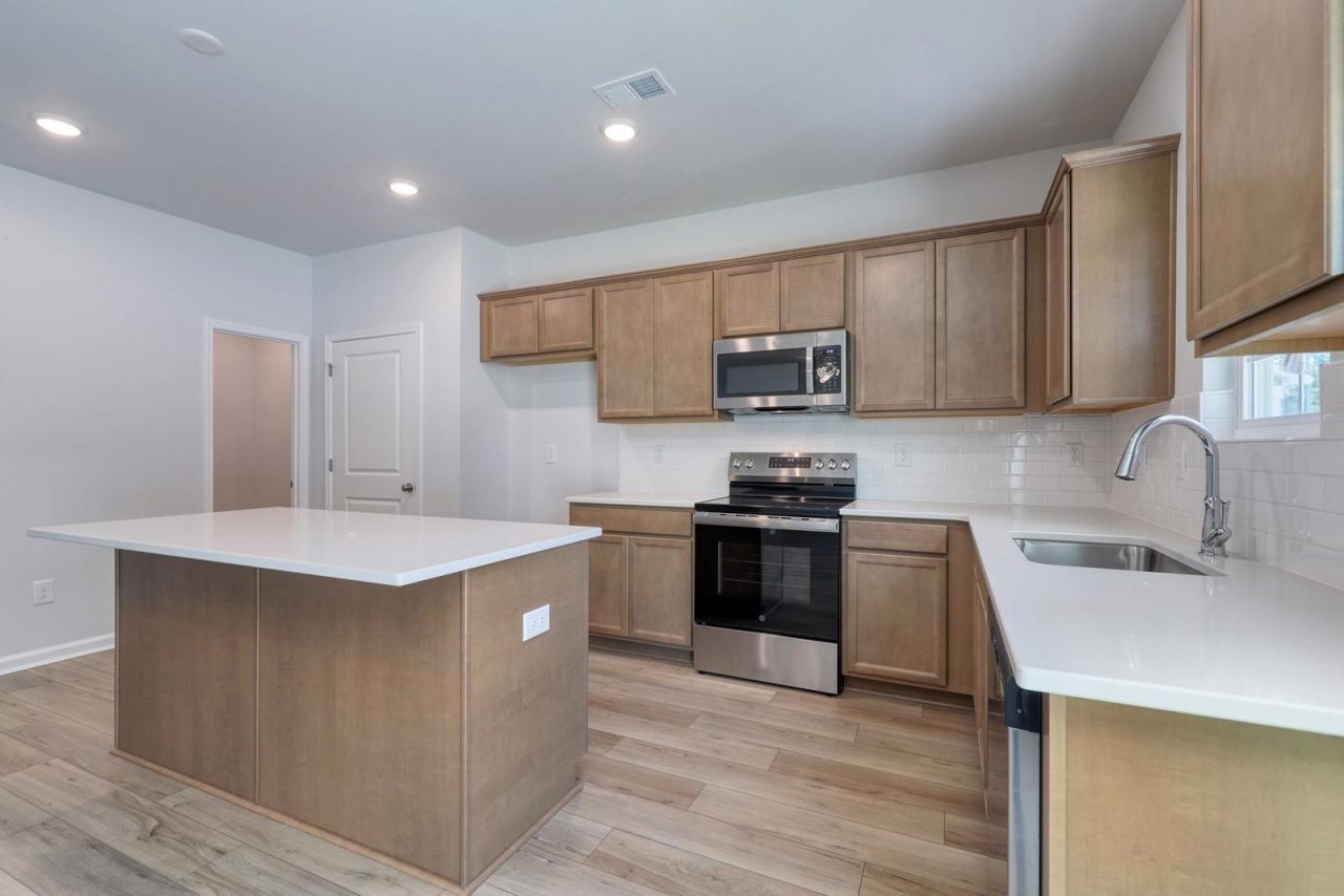 1113 Hainer Place Dr Photo 13