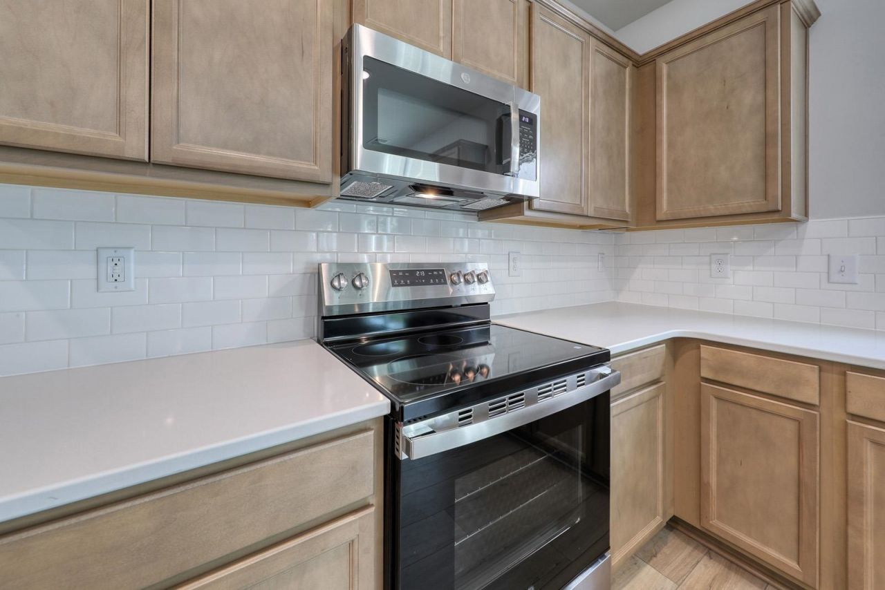 1113 Hainer Place Dr Photo 16