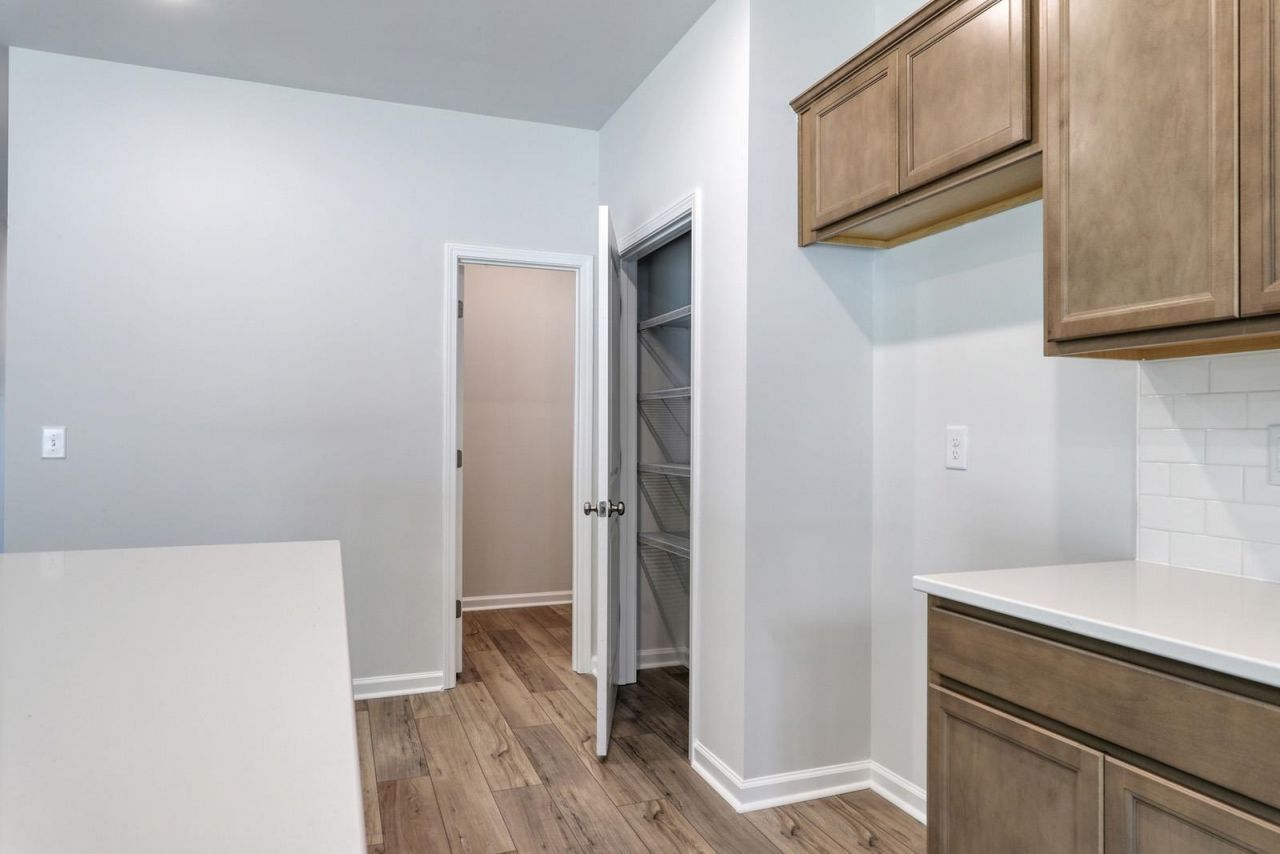 1113 Hainer Place Dr Photo 17