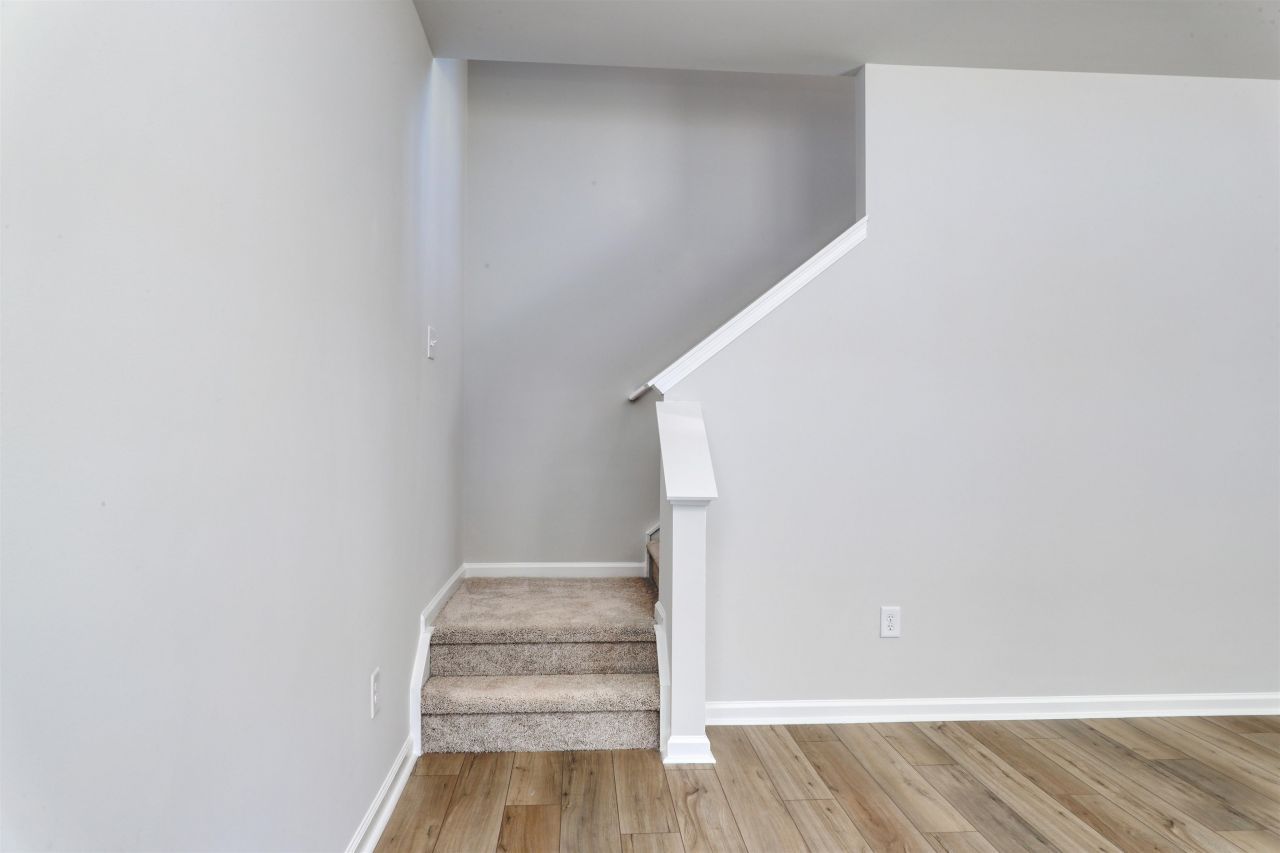 1113 Hainer Place Dr Photo 21