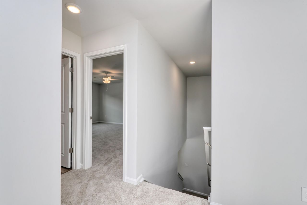 1113 Hainer Place Dr Photo 28