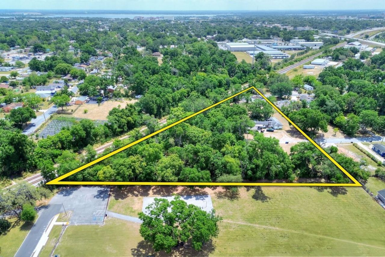 1205 Neville Avenue, Lakeland, FL 33805 Photo