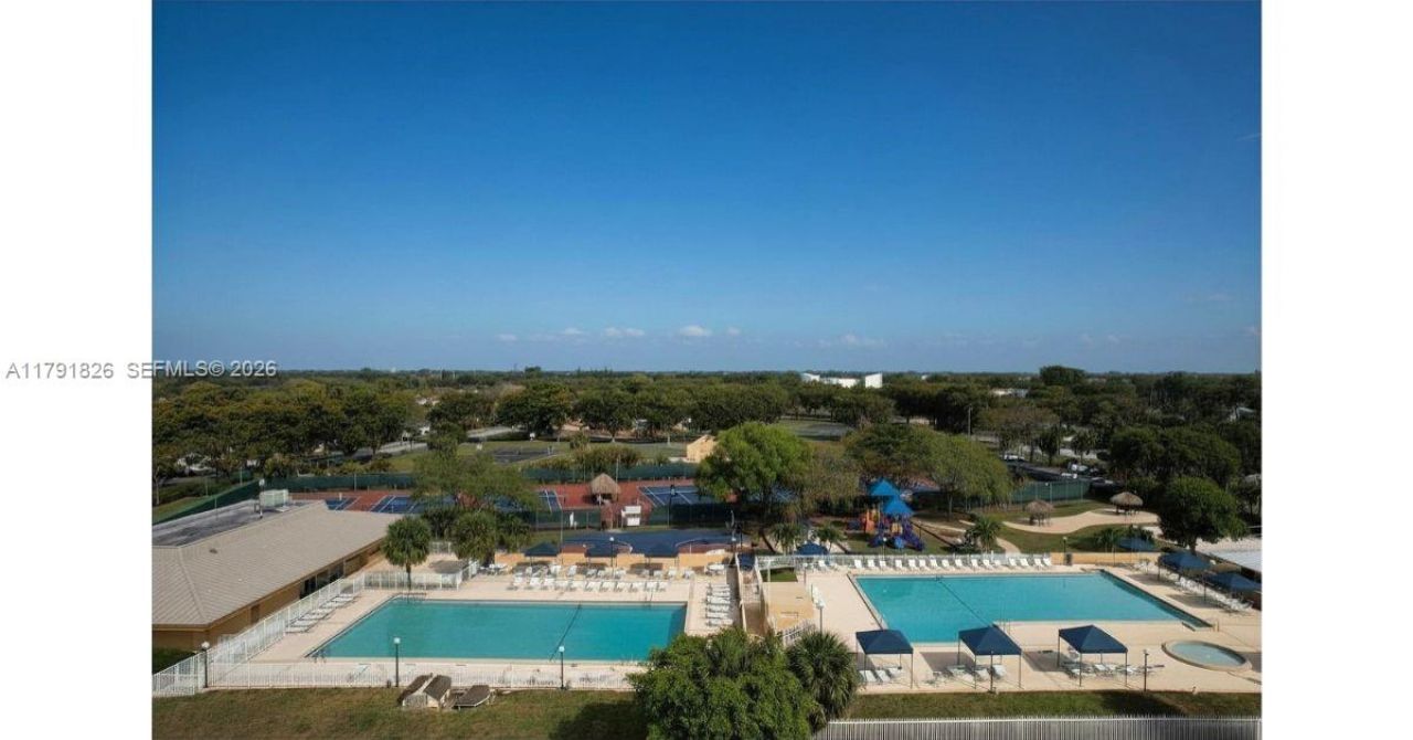 12900 SW 81st St, Kendall, FL 33183 Photo