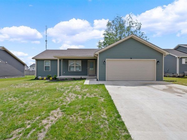 498 Deluth Court, Bowling Green, KY 42101
