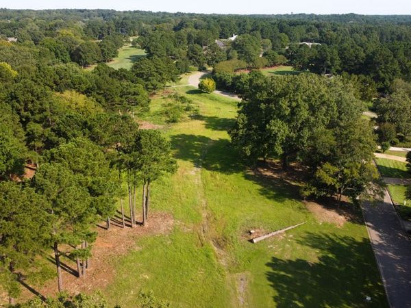 Annandale Drive, Madison, MS 39110