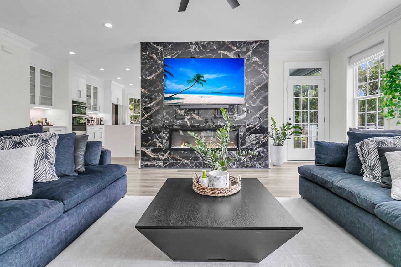 1711 Indigo Island Drive Photo 15