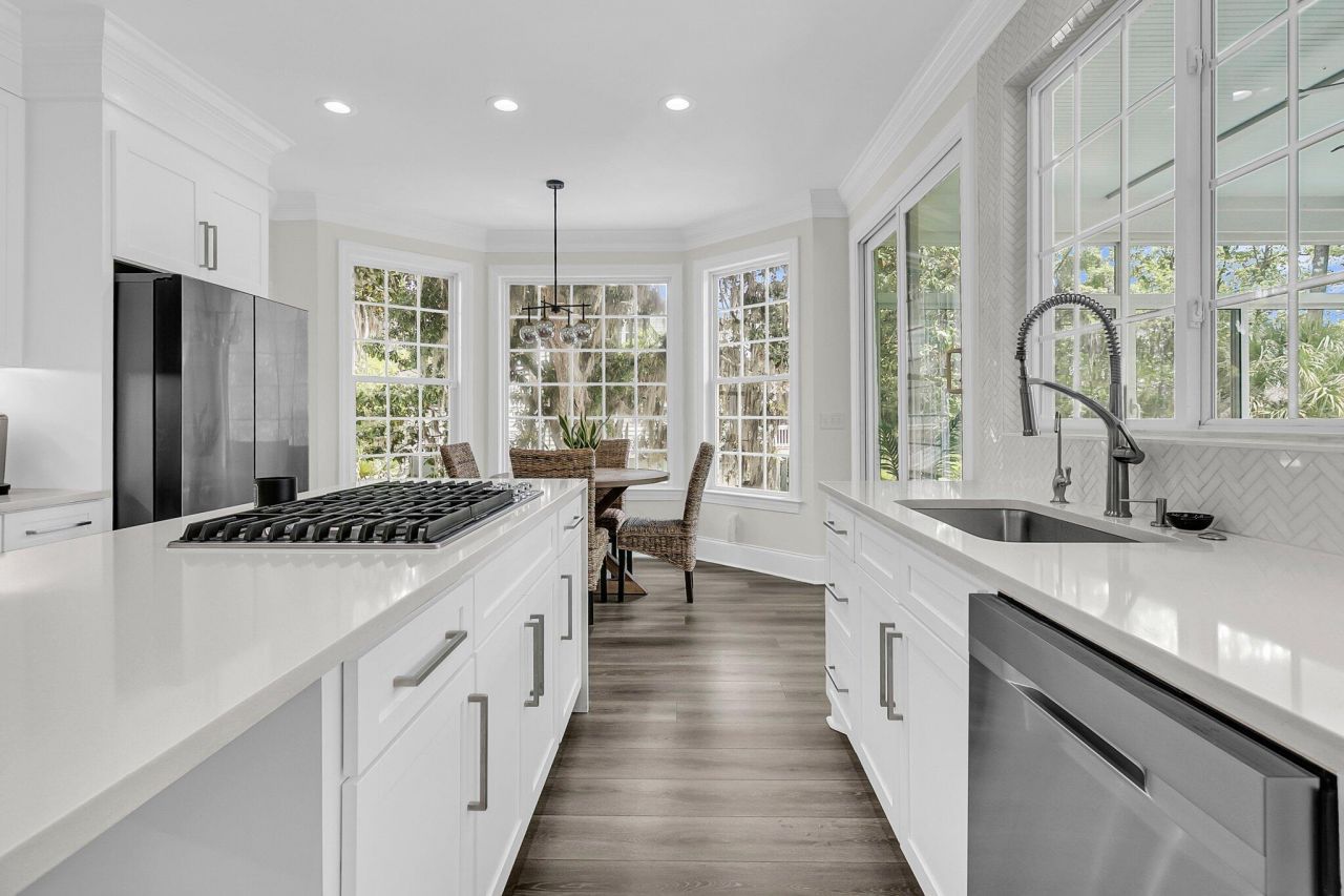 1711 Indigo Island Drive Photo 19