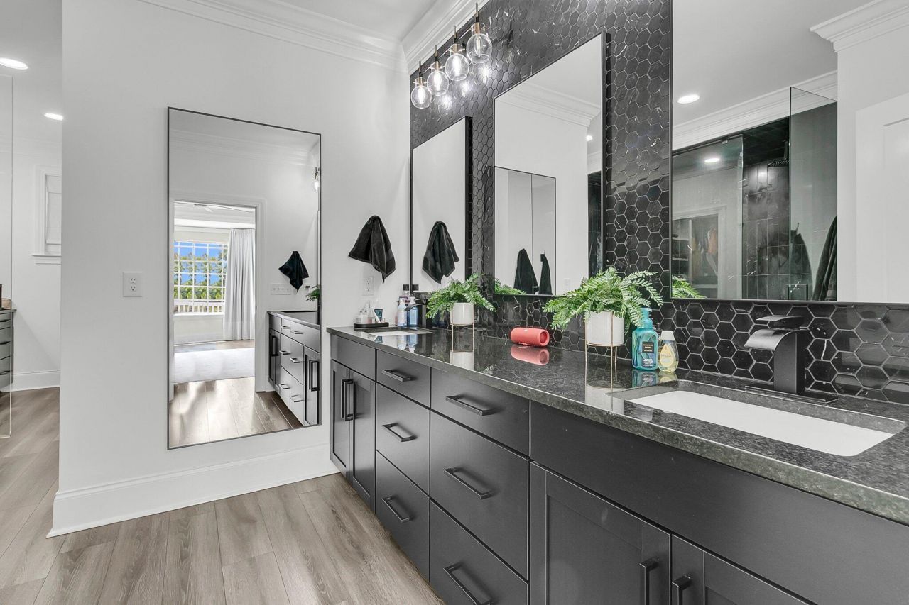 1711 Indigo Island Drive Photo 48